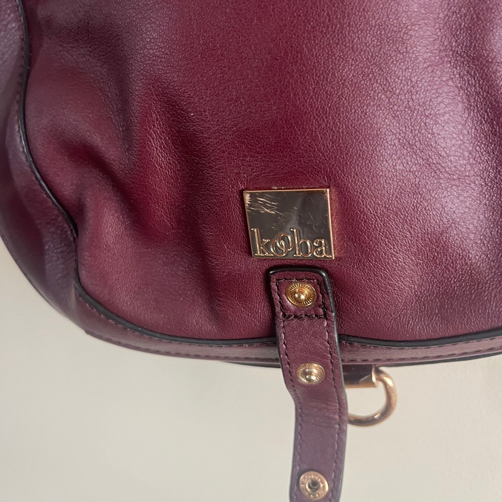 Kooba Burgundy Leather Saddle Bag Flap Crossbody Gold Hardware Convertible Strap - Picture 4 of 6